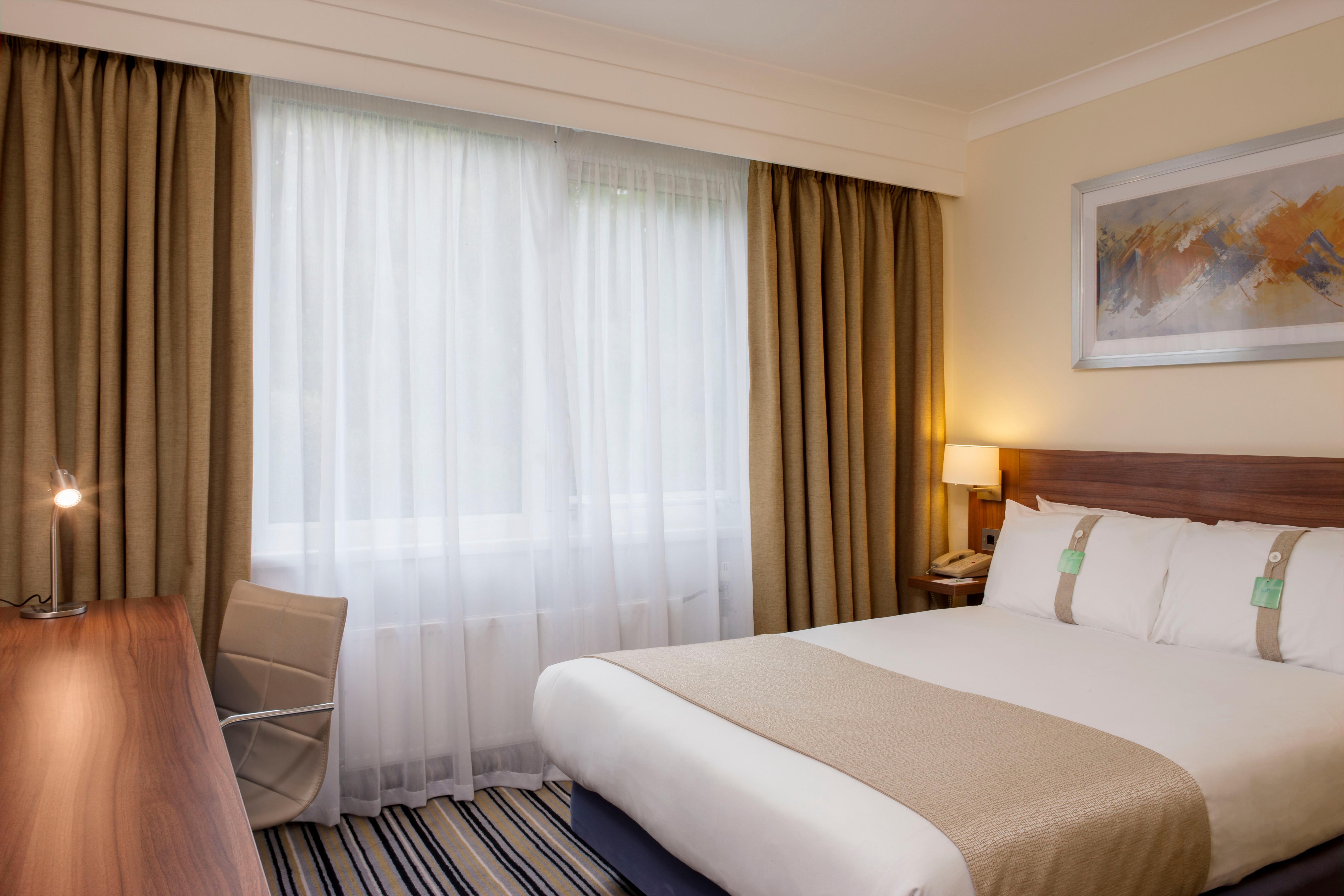 Holiday Inn Stoke On Trent M6 Jct15 By Ihg Newcastle-under-Lyme Exterior foto