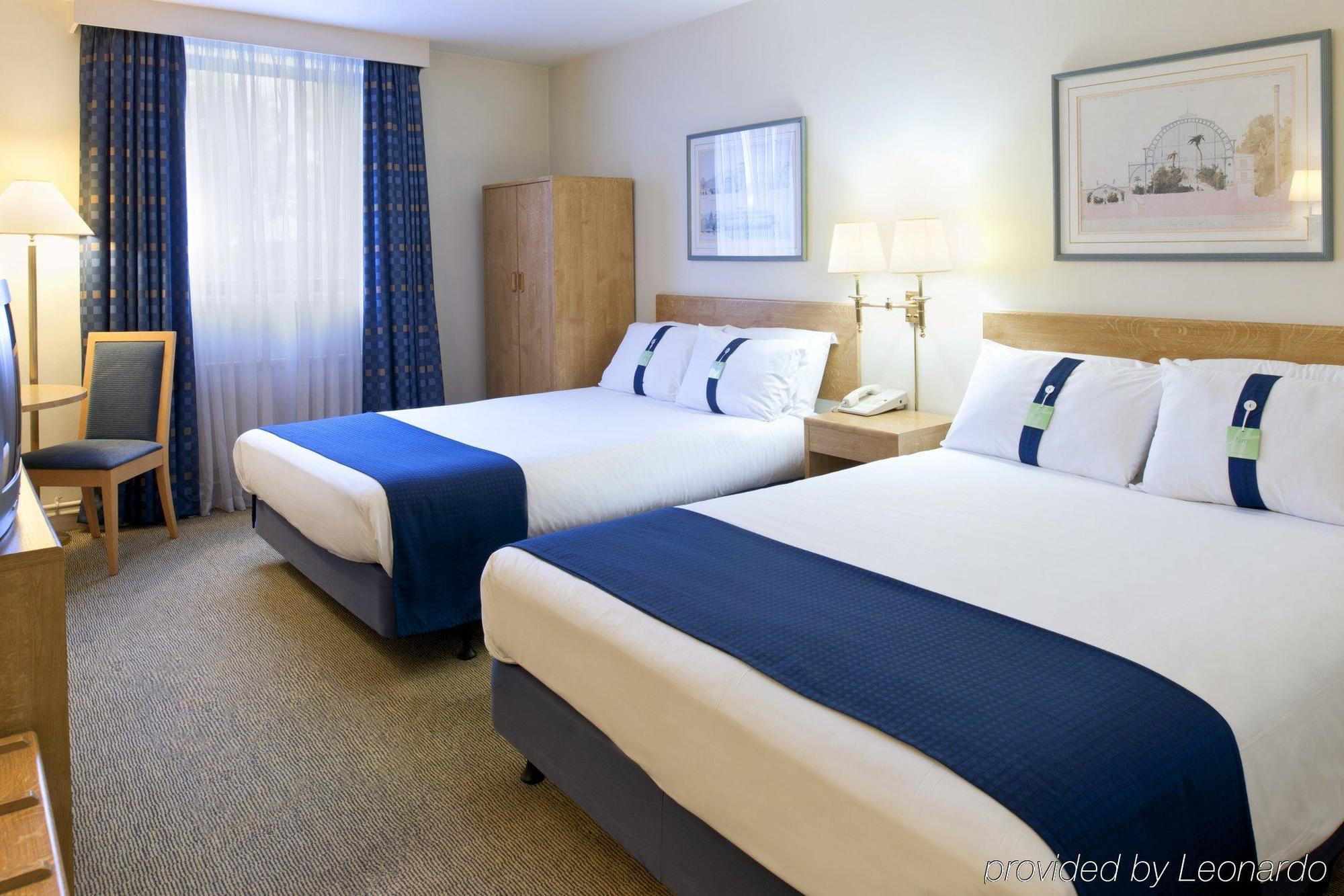 Holiday Inn Stoke On Trent M6 Jct15 By Ihg Newcastle-under-Lyme Exterior foto